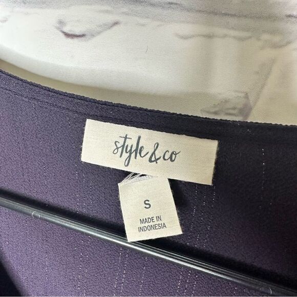 Style & Co small or medium purple sparkly top - Picture 7 of 8